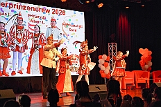 KiPri Kuer Steinhof 2026-01-04 12  Kinderprinzencrew wurde gekürt - Es gehört schon zur Tradition, das am Sonntag vor der Inthronisierung des Stadtprinzen, die Kürzung der Kinderprinzencrew statt findet. Diesmal der 4. Januar 2026 und es gab eine Premiere.  Im so genannten „Gürzenich“ von Duisburg, dem Steinhof in Huckingen, wurden Prinz Juls I., Prinzessin Aileen I. mit Hofmarschall Sami und Pagin Paula der Stadt Duisburg 2026 inthronisiert. : DVPJ, Toni I, Jules I., Prinz Karneval, Prinz, Prinzessin Aileen I., Hofmarschälle, Page, Pagen, Paginnen, HDK, Duisburg, Karneval, Helau, Tollität, Event, Session 2025, Session 2025, HDK Duisburg, Hauptausschuss, Hauptausschuss Karneval Duisburg, Duisburg ist echt