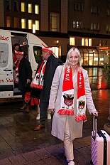 EinzugHofburg 2026-01-09 12  Unser Einzug in die Hofburg - Der Einzug des Prinzen mit seiner Crew in die Hofburg gehört schon länger zur Tradition im Duisburger Karneval. Einen Tag vor der Kürung bezog die Crew ihre Zimmer im WYNDHAM Hotel Duisburger Hof. Hier residieren  nun alle sieben bis zum Rosenmontag. : DVPJ, Toni I, Jules I., Prinz Karneval, Prinz, Prinzessin Aileen I., Hofmarschälle, Page, Pagen, Paginnen, HDK, Duisburg, Karneval, Helau, Tollität, Event, Session 2025, Session 2025, HDK Duisburg, Hauptausschuss, Hauptausschuss Karneval Duisburg, Duisburg ist echt