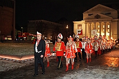 Kuerung Toni I 2026-01-10 017  Endlich Karnevalsprinz: Toni I. -  Am Samstag 10. Januar 2026 war es endlich soweit. Kürung se. Tollität Prinz Toni I., im Rahmen eines hochklassigen Galaabends in der ausverkauften Mercatorhalle in Duisburg. Ein stimmungsvoller Abend mit Show, Musik und Tanz. Vorab präsentierte sich die Prinzencrew 2026 im WYNDHAM Hotel Duisburger Hof der Leibgarde se. Tollität, die Prinzengarde der Stadt Duisburg. : DVPJ, Toni I, Jules I., Prinz Karneval, Prinz, Prinzessin Aileen I., Hofmarschälle, Page, Pagen, Paginnen, HDK, Duisburg, Karneval, Helau, Tollität, Event, Session 2025, Session 2025, HDK Duisburg, Hauptausschuss, Hauptausschuss Karneval Duisburg, Duisburg ist echt