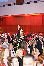 Kuerung Toni I 2026-01-10 091  Endlich Karnevalsprinz: Toni I. -  Am Samstag 10. Januar 2026 war es endlich soweit. Kürung se. Tollität Prinz Toni I., im Rahmen eines hochklassigen Galaabends in der ausverkauften Mercatorhalle in Duisburg. Ein stimmungsvoller Abend mit Show, Musik und Tanz. Vorab präsentierte sich die Prinzencrew 2026 im WYNDHAM Hotel Duisburger Hof der Leibgarde se. Tollität, die Prinzengarde der Stadt Duisburg. : DVPJ, Toni I, Jules I., Prinz Karneval, Prinz, Prinzessin Aileen I., Hofmarschälle, Page, Pagen, Paginnen, HDK, Duisburg, Karneval, Helau, Tollität, Event, Session 2025, Session 2025, HDK Duisburg, Hauptausschuss, Hauptausschuss Karneval Duisburg, Duisburg ist echt