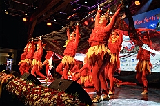 PrinzEmpf 2026- 01-11 062  Prinzenempfang 2026 - Seine Tollität Prinz Toni I. und seine Crew empfangen im Steinhof in Huckingen Sponsoren, den HDK-Förderkreis, Familie und Freunde. Zu Ihnen zählen auch Bastian I. und Steffen I., das Prinzenpaar der KGK aus Moers. Ihnen Allen wird ein lockeres Rahmenprogramm, gestaltet von Duisburger Garde- und Showtanzgruppen und natürlich beider Prinzencrews, geboten. : DVPJ, Toni I, Jules I., Prinz Karneval, Prinz, Prinzessin Aileen I., Hofmarschälle, Page, Pagen, Paginnen, HDK, Duisburg, Karneval, Helau, Tollität, Event, Session 2025, Session 2025, HDK Duisburg, Hauptausschuss, Hauptausschuss Karneval Duisburg, Duisburg ist echt
