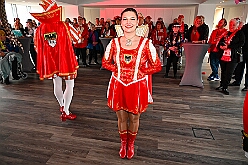 Empfang Berzirk Sued 2026- 02-03 12  Prinzenempfang - Am Dienstag war Premiere im Bezirksamt Süd an der Sittartsberger Allee. Natürlich kam nicht nur der Stadtprinz, Toni I., sondern auch Bernd II. mit Prinzessin Gabi der KG Südstern, die seit 75 Jahren als Prinzenpaar in Serm regieren. : DVPJ, Toni I, Jules I., Prinz Karneval, Prinz, Prinzessin Aileen I., Hofmarschälle, Page, Pagen, Paginnen, HDK, Duisburg, Karneval, Helau, Tollität, Event, Session 2025, Session 2025, HDK Duisburg, Hauptausschuss, Hauptausschuss Karneval Duisburg, Duisburg ist echt