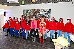 Empfang Berzirk Sued 2026- 02-03 28  Prinzenempfang - Am Dienstag war Premiere im Bezirksamt Süd an der Sittartsberger Allee. Natürlich kam nicht nur der Stadtprinz, Toni I., sondern auch Bernd II. mit Prinzessin Gabi der KG Südstern, die seit 75 Jahren als Prinzenpaar in Serm regieren. : DVPJ, Toni I, Jules I., Prinz Karneval, Prinz, Prinzessin Aileen I., Hofmarschälle, Page, Pagen, Paginnen, HDK, Duisburg, Karneval, Helau, Tollität, Event, Session 2025, Session 2025, HDK Duisburg, Hauptausschuss, Hauptausschuss Karneval Duisburg, Duisburg ist echt