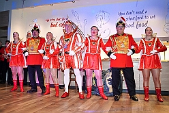 02 Prinzenempf RoteFunken 2026-02-10 16  Wagenweihe und Prinzenempfang - In Moers waren wir an diesem Abend Gäste der Wagebweihe der Tollitäten des KGK, Bastian I. und Steffen I. Im IntercityHotel empfingen die Roten Funken, nicht wie gewohnt am Mittwoch vor Altweiber, die Duisburger Prinzencrews. : DVPJ, Toni I, Jules I., Prinz Karneval, Prinz, Prinzessin Aileen I., Hofmarschälle, Page, Pagen, Paginnen, HDK, Duisburg, Karneval, Helau, Tollität, Event, Session 2025, Session 2025, HDK Duisburg, Hauptausschuss, Hauptausschuss Karneval Duisburg, Duisburg ist echt