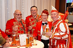 02 Prinzenempf RoteFunken 2026-02-10 19  Wagenweihe und Prinzenempfang - In Moers waren wir an diesem Abend Gäste der Wagebweihe der Tollitäten des KGK, Bastian I. und Steffen I. Im IntercityHotel empfingen die Roten Funken, nicht wie gewohnt am Mittwoch vor Altweiber, die Duisburger Prinzencrews. : DVPJ, Toni I, Jules I., Prinz Karneval, Prinz, Prinzessin Aileen I., Hofmarschälle, Page, Pagen, Paginnen, HDK, Duisburg, Karneval, Helau, Tollität, Event, Session 2025, Session 2025, HDK Duisburg, Hauptausschuss, Hauptausschuss Karneval Duisburg, Duisburg ist echt