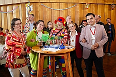 01 Rathausem Rheinh 2026-02-11 10  Tour-Tag, 11. Februar - An diesem Mittwoch hatten wir2 Termine mit der Kinderprinzencrew zusammen, einmal den Rathausempfang in Rheinhausen und das Wiegen bei der DEKRA. Nach dem Besuch im Studio 47 ging es in den Steinhof zum Abend für den Bürger des Jahres. : DVPJ, Toni I, Jules I., Prinz Karneval, Prinz, Prinzessin Aileen I., Hofmarschälle, Page, Pagen, Paginnen, HDK, Duisburg, Karneval, Helau, Tollität, Event, Session 2025, Session 2025, HDK Duisburg, Hauptausschuss, Hauptausschuss Karneval Duisburg, Duisburg ist echt