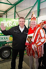 02 PrinzWiegen DEKRA 2026-02-11 02  Tour-Tag, 11. Februar - An diesem Mittwoch hatten wir2 Termine mit der Kinderprinzencrew zusammen, einmal den Rathausempfang in Rheinhausen und das Wiegen bei der DEKRA. Nach dem Besuch im Studio 47 ging es in den Steinhof zum Abend für den Bürger des Jahres. : DVPJ, Toni I, Jules I., Prinz Karneval, Prinz, Prinzessin Aileen I., Hofmarschälle, Page, Pagen, Paginnen, HDK, Duisburg, Karneval, Helau, Tollität, Event, Session 2025, Session 2025, HDK Duisburg, Hauptausschuss, Hauptausschuss Karneval Duisburg, Duisburg ist echt