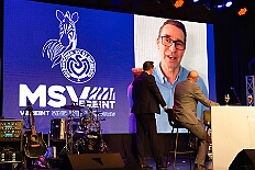 04 HDK BuergerDesJahres 2026-02-11 12  Tour-Tag, 11. Februar - An diesem Mittwoch hatten wir2 Termine mit der Kinderprinzencrew zusammen, einmal den Rathausempfang in Rheinhausen und das Wiegen bei der DEKRA. Nach dem Besuch im Studio 47 ging es in den Steinhof zum Abend für den Bürger des Jahres. : DVPJ, Toni I, Jules I., Prinz Karneval, Prinz, Prinzessin Aileen I., Hofmarschälle, Page, Pagen, Paginnen, HDK, Duisburg, Karneval, Helau, Tollität, Event, Session 2025, Session 2025, HDK Duisburg, Hauptausschuss, Hauptausschuss Karneval Duisburg, Duisburg ist echt