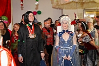 02 Polizeipraesidium 2026-02-12 13  Alweiber-Tour, 12. Februar - Eine karnevalistische „Stadtrundfahrt“ an diesem veregneten Donnerstag. : DVPJ, Toni I, Jules I., Prinz Karneval, Prinz, Prinzessin Aileen I., Hofmarschälle, Page, Pagen, Paginnen, HDK, Duisburg, Karneval, Helau, Tollität, Event, Session 2025, Session 2025, HDK Duisburg, Hauptausschuss, Hauptausschuss Karneval Duisburg, Duisburg ist echt