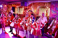 08 Feuerwehr DU 2026-02-12 02  Alweiber-Tour, 12. Februar - Eine karnevalistische „Stadtrundfahrt“ an diesem veregneten Donnerstag. : DVPJ, Toni I, Jules I., Prinz Karneval, Prinz, Prinzessin Aileen I., Hofmarschälle, Page, Pagen, Paginnen, HDK, Duisburg, Karneval, Helau, Tollität, Event, Session 2025, Session 2025, HDK Duisburg, Hauptausschuss, Hauptausschuss Karneval Duisburg, Duisburg ist echt