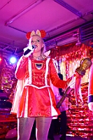 08 Feuerwehr DU 2026-02-12 03  Alweiber-Tour, 12. Februar - Eine karnevalistische „Stadtrundfahrt“ an diesem veregneten Donnerstag. : DVPJ, Toni I, Jules I., Prinz Karneval, Prinz, Prinzessin Aileen I., Hofmarschälle, Page, Pagen, Paginnen, HDK, Duisburg, Karneval, Helau, Tollität, Event, Session 2025, Session 2025, HDK Duisburg, Hauptausschuss, Hauptausschuss Karneval Duisburg, Duisburg ist echt