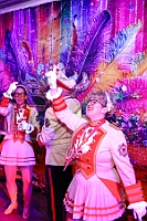 08 Feuerwehr DU 2026-02-12 05  Alweiber-Tour, 12. Februar - Eine karnevalistische „Stadtrundfahrt“ an diesem veregneten Donnerstag. : DVPJ, Toni I, Jules I., Prinz Karneval, Prinz, Prinzessin Aileen I., Hofmarschälle, Page, Pagen, Paginnen, HDK, Duisburg, Karneval, Helau, Tollität, Event, Session 2025, Session 2025, HDK Duisburg, Hauptausschuss, Hauptausschuss Karneval Duisburg, Duisburg ist echt