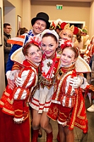 09 Nordevereine Ratskeller 2026-02-12 02  Alweiber-Tour, 12. Februar - Eine karnevalistische „Stadtrundfahrt“ an diesem veregneten Donnerstag. : DVPJ, Toni I, Jules I., Prinz Karneval, Prinz, Prinzessin Aileen I., Hofmarschälle, Page, Pagen, Paginnen, HDK, Duisburg, Karneval, Helau, Tollität, Event, Session 2025, Session 2025, HDK Duisburg, Hauptausschuss, Hauptausschuss Karneval Duisburg, Duisburg ist echt