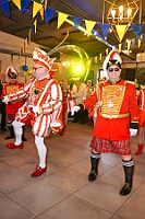 11 Altweiber KG Baerl 2026-02-12 02  Alweiber-Tour, 12. Februar - Eine karnevalistische „Stadtrundfahrt“ an diesem veregneten Donnerstag. : DVPJ, Toni I, Jules I., Prinz Karneval, Prinz, Prinzessin Aileen I., Hofmarschälle, Page, Pagen, Paginnen, HDK, Duisburg, Karneval, Helau, Tollität, Event, Session 2025, Session 2025, HDK Duisburg, Hauptausschuss, Hauptausschuss Karneval Duisburg, Duisburg ist echt