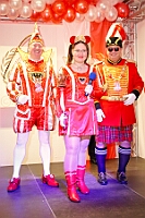 12 Maedchen Roemergarde 2026-02-12 01  Alweiber-Tour, 12. Februar - Eine karnevalistische „Stadtrundfahrt“ an diesem veregneten Donnerstag. : DVPJ, Toni I, Jules I., Prinz Karneval, Prinz, Prinzessin Aileen I., Hofmarschälle, Page, Pagen, Paginnen, HDK, Duisburg, Karneval, Helau, Tollität, Event, Session 2025, Session 2025, HDK Duisburg, Hauptausschuss, Hauptausschuss Karneval Duisburg, Duisburg ist echt