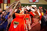 13 KKG Wehofen 2026-02-12 12  Alweiber-Tour, 12. Februar - Eine karnevalistische „Stadtrundfahrt“ an diesem veregneten Donnerstag. : DVPJ, Toni I, Jules I., Prinz Karneval, Prinz, Prinzessin Aileen I., Hofmarschälle, Page, Pagen, Paginnen, HDK, Duisburg, Karneval, Helau, Tollität, Event, Session 2025, Session 2025, HDK Duisburg, Hauptausschuss, Hauptausschuss Karneval Duisburg, Duisburg ist echt