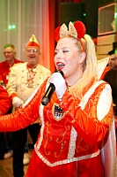 16 IntercityHotel Altweiberp 2026-02-12 113  Alweiber-Tour, 12. Februar - Eine karnevalistische „Stadtrundfahrt“ an diesem veregneten Donnerstag. : DVPJ, Toni I, Jules I., Prinz Karneval, Prinz, Prinzessin Aileen I., Hofmarschälle, Page, Pagen, Paginnen, HDK, Duisburg, Karneval, Helau, Tollität, Event, Session 2025, Session 2025, HDK Duisburg, Hauptausschuss, Hauptausschuss Karneval Duisburg, Duisburg ist echt