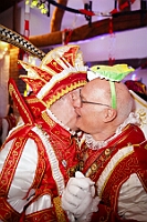 18 Altweiberp KG Suedstern 2026-02-12 03  Alweiber-Tour, 12. Februar - Eine karnevalistische „Stadtrundfahrt“ an diesem veregneten Donnerstag. : DVPJ, Toni I, Jules I., Prinz Karneval, Prinz, Prinzessin Aileen I., Hofmarschälle, Page, Pagen, Paginnen, HDK, Duisburg, Karneval, Helau, Tollität, Event, Session 2025, Session 2025, HDK Duisburg, Hauptausschuss, Hauptausschuss Karneval Duisburg, Duisburg ist echt