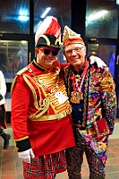 19 Altweiberp AMaB 2026-02-12 03  Alweiber-Tour, 12. Februar - Eine karnevalistische „Stadtrundfahrt“ an diesem veregneten Donnerstag. : DVPJ, Toni I, Jules I., Prinz Karneval, Prinz, Prinzessin Aileen I., Hofmarschälle, Page, Pagen, Paginnen, HDK, Duisburg, Karneval, Helau, Tollität, Event, Session 2025, Session 2025, HDK Duisburg, Hauptausschuss, Hauptausschuss Karneval Duisburg, Duisburg ist echt