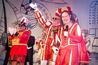 19 Altweiberp AMaB 2026-02-12 09  Alweiber-Tour, 12. Februar - Eine karnevalistische „Stadtrundfahrt“ an diesem veregneten Donnerstag. : DVPJ, Toni I, Jules I., Prinz Karneval, Prinz, Prinzessin Aileen I., Hofmarschälle, Page, Pagen, Paginnen, HDK, Duisburg, Karneval, Helau, Tollität, Event, Session 2025, Session 2025, HDK Duisburg, Hauptausschuss, Hauptausschuss Karneval Duisburg, Duisburg ist echt