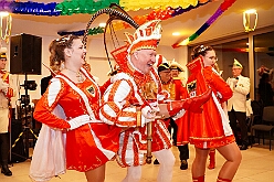 03 KlosterAbteifrauen 2026-02-13 01  Tour-Tag, 13. Februar - Wir begannen den Freitagabend mit dem Kneipenkarneval im „Hultschiner Stübchen“ in Wanheimerort. Dann folgten die Karnevalsparty der der Rotgoldenen in Laar und der Klostersturm der Abteifrauen in Hamborn. Danach dann zur Kostümparty des SZ der Prinzengatde. Zum Abschluss dann  2 Termine in Serm, einmal zu den Amazonen und einmal bei der dortigen Prinzengarde. : DVPJ, Toni I, Jules I., Prinz Karneval, Prinz, Prinzessin Aileen I., Hofmarschälle, Page, Pagen, Paginnen, HDK, Duisburg, Karneval, Helau, Tollität, Event, Session 2025, Session 2025, HDK Duisburg, Hauptausschuss, Hauptausschuss Karneval Duisburg, Duisburg ist echt