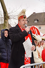 02 Kinderkarnevalszug 2026-02-14 17  Am Nelkensamstag, 14. Februar - Nach dem Wecken der Kinderprinezcrew, dem Besuch des Kinderkarnevalszugs in Hamborm und des Biwaks der Ehrengarde mit der Bürgergarde vor dem Forum, standen dann die letzten Saalveranstaltungen am Abend auf dem Programm. Wir bedanken uns nochmals für die tollen Geschenke die wir dort erhalten haben. : DVPJ, Toni I, Jules I., Prinz Karneval, Prinz, Prinzessin Aileen I., Hofmarschälle, Page, Pagen, Paginnen, HDK, Duisburg, Karneval, Helau, Tollität, Event, Session 2025, Session 2025, HDK Duisburg, Hauptausschuss, Hauptausschuss Karneval Duisburg, Duisburg ist echt