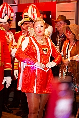 07 Funkenparty RoteFunken 2026-02-14 DSC05859  Am Nelkensamstag, 14. Februar - Nach dem Wecken der Kinderprinezcrew, dem Besuch des Kinderkarnevalszugs in Hamborm und des Biwaks der Ehrengarde mit der Bürgergarde vor dem Forum, standen dann die letzten Saalveranstaltungen am Abend auf dem Programm. Wir bedanken uns nochmals für die tollen Geschenke die wir dort erhalten haben. : DVPJ, Toni I, Jules I., Prinz Karneval, Prinz, Prinzessin Aileen I., Hofmarschälle, Page, Pagen, Paginnen, HDK, Duisburg, Karneval, Helau, Tollität, Event, Session 2025, Session 2025, HDK Duisburg, Hauptausschuss, Hauptausschuss Karneval Duisburg, Duisburg ist echt