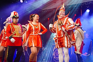 Fruehschoppen GentlemensClub 2026-02-15 02  Samstag, 25. Mai 2024 - Die zu Crew zu Gast bei den V8 Amigos. Zu bestaunen für den guten Zweck gab es amerikanische Cars & Bikes beim 9th Logport Charity Event vor Manu´s Treff, dem Imbiss im Logport Rheinhausen. Am Nachmittag besuchten wir das XVI. MERCURALIA der Römergarde der Stadt Duisburg in Dinslaken. : DVPJ, Toni I, Jules I., Prinz Karneval, Prinz, Prinzessin Aileen I., Hofmarschälle, Page, Pagen, Paginnen, HDK, Duisburg, Karneval, Helau, Tollität, Event, Session 2025, Session 2025, HDK Duisburg, Hauptausschuss, Hauptausschuss Karneval Duisburg, Duisburg ist echt